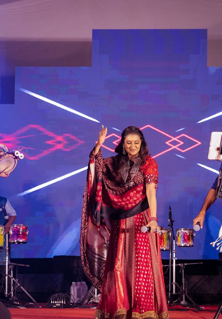Navratri, Mirchi Rock N Dhol - Ahmedabad