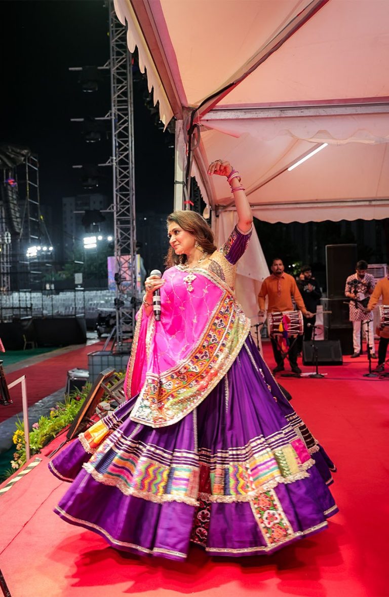 Vibrant Navratri Utsav, Gujarat Tourism - Ahemdabad